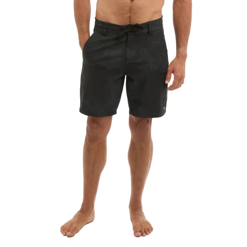 Flyline Hybrid Shorts 19"