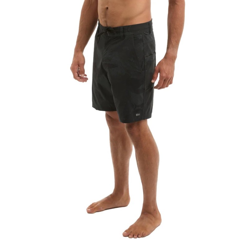 Flyline Hybrid Shorts 19"