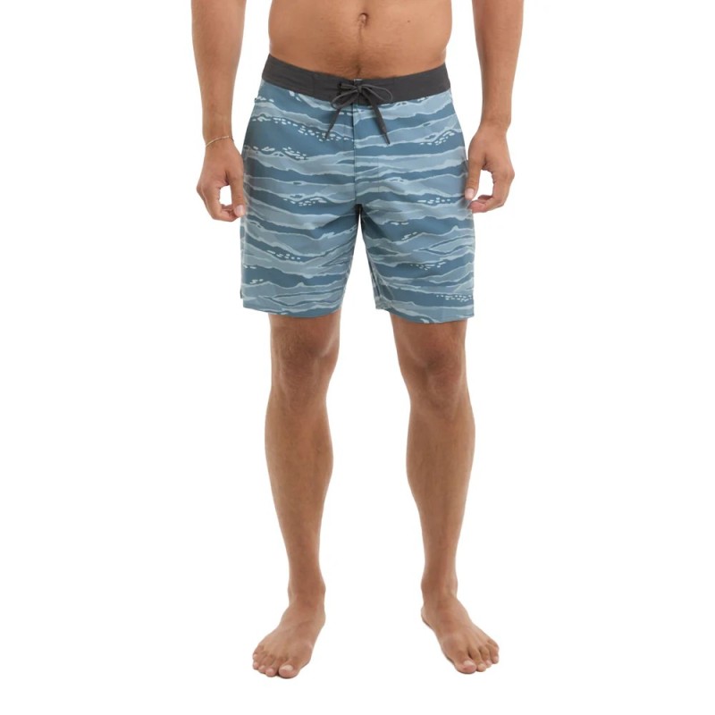 Ledge Boardshorts 18"