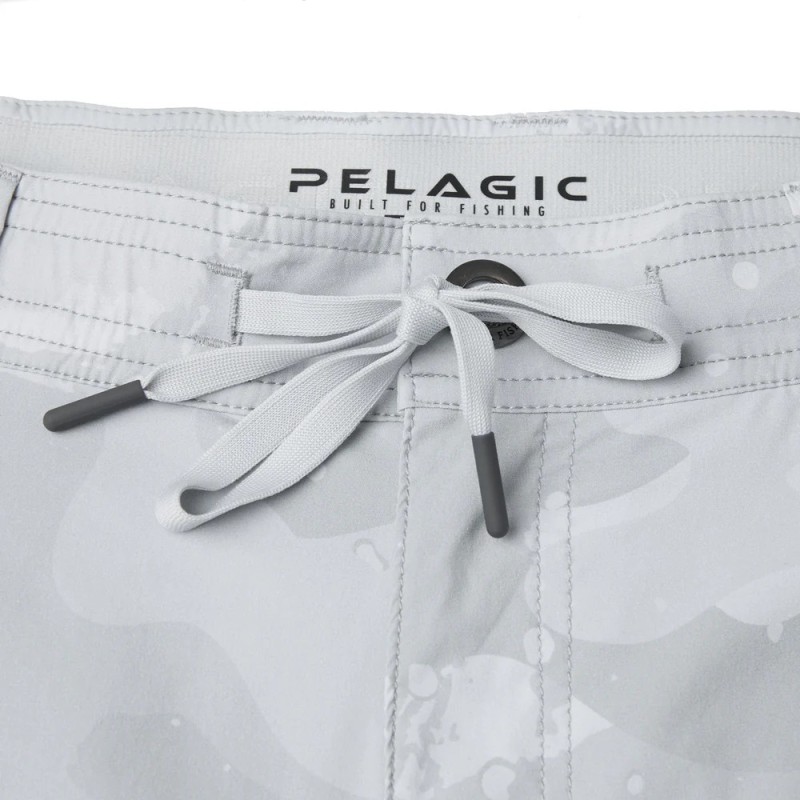 Flyline Hybrid Shorts 19"