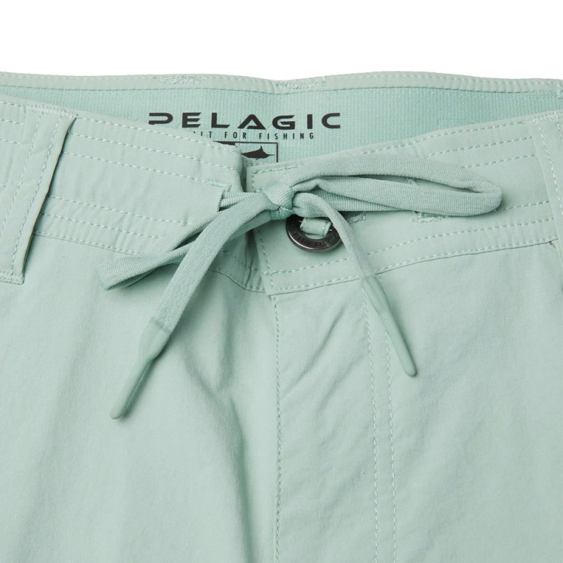 Flyline Hybrid Shorts 19"